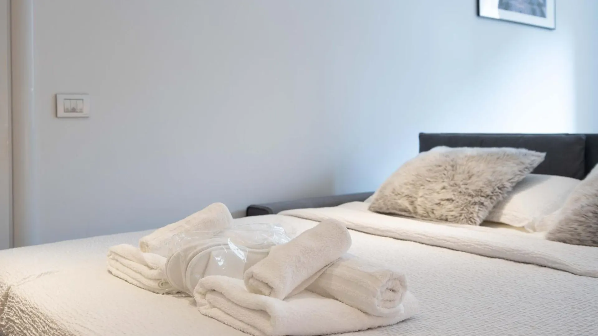 Suite 18 Milano Centro Duomo 0*, Milan