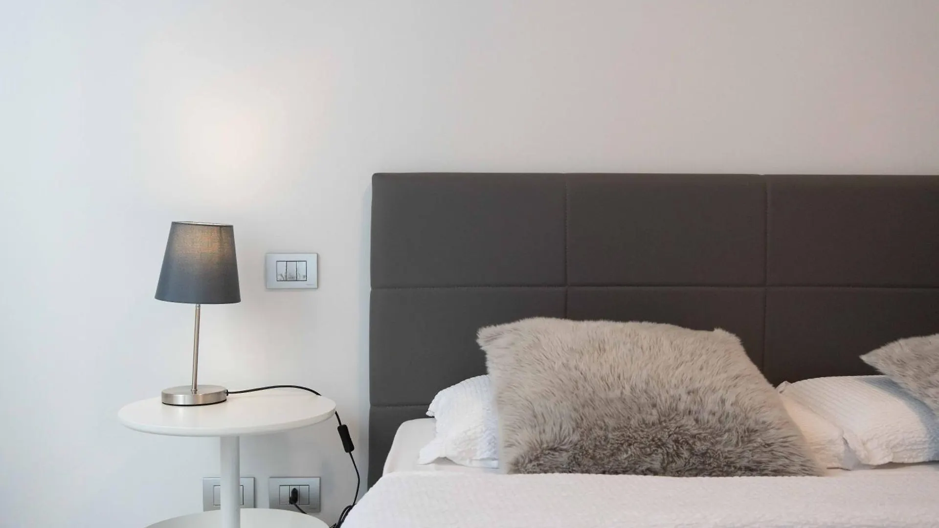 Suite 18 Milano Centro Duomo Italy